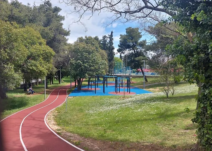 דירה Schloss זאדאר